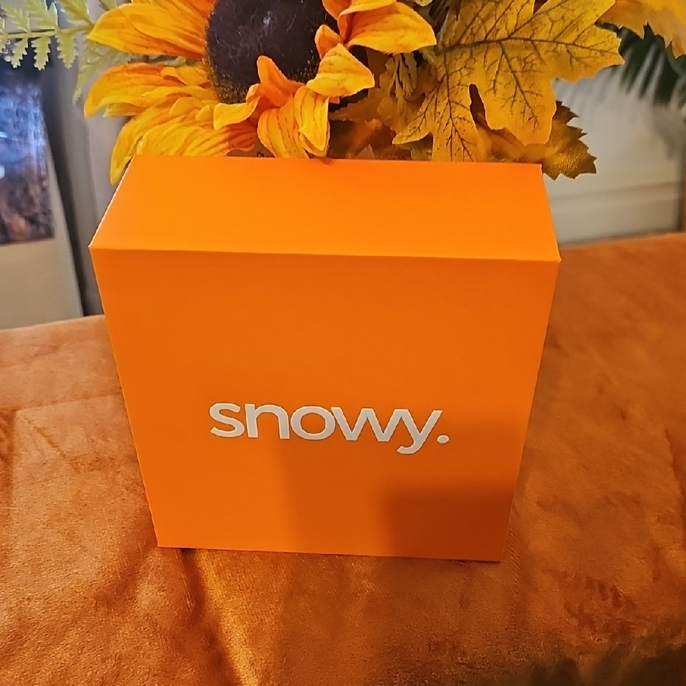SNOWY SILICONE BRAS INSERT.